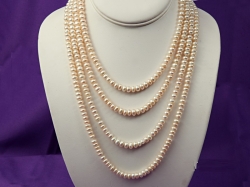 Perlový náhrdelník bílý 