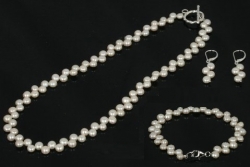 Náhrdelník + náramek + náušnice z bílých perel CNSE0036SSWH